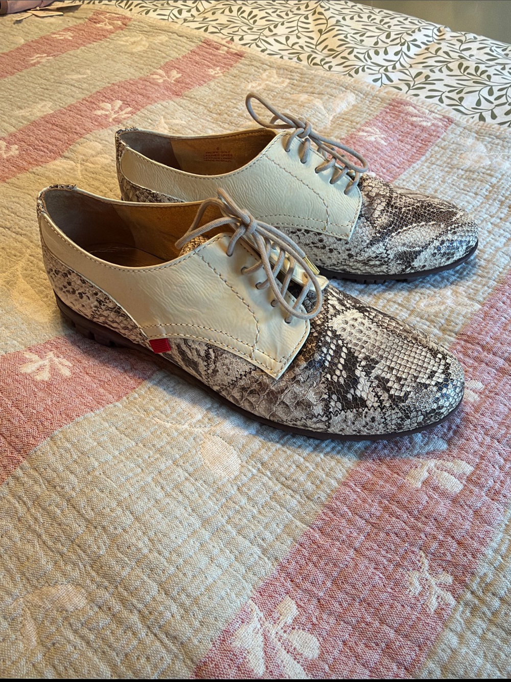 Marc Joseph New York Leather Cream and Snake-Print Lace-Up Oxfords, Size 6 NEW